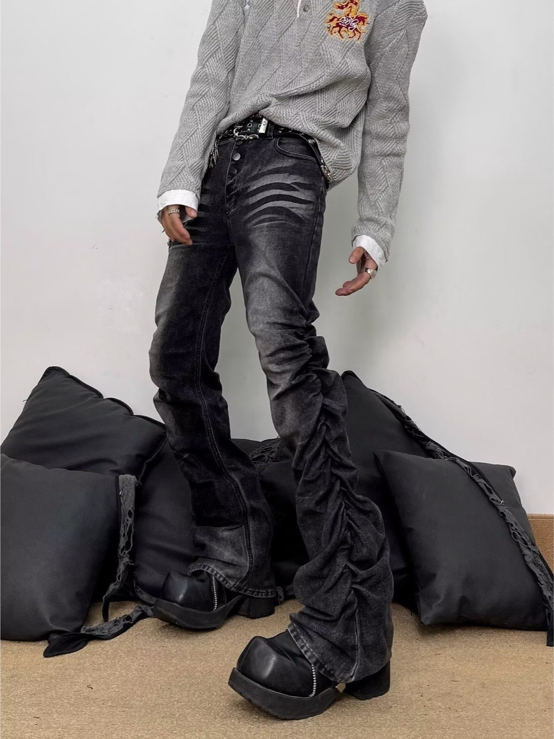 Streetwear Brand Denim - ウォッシュドブラックグレーメンズスリムストレートレトロフレアジーンズクリーンフィットハイストリートアメリカントレンディブランドジーンズユースウェア冬